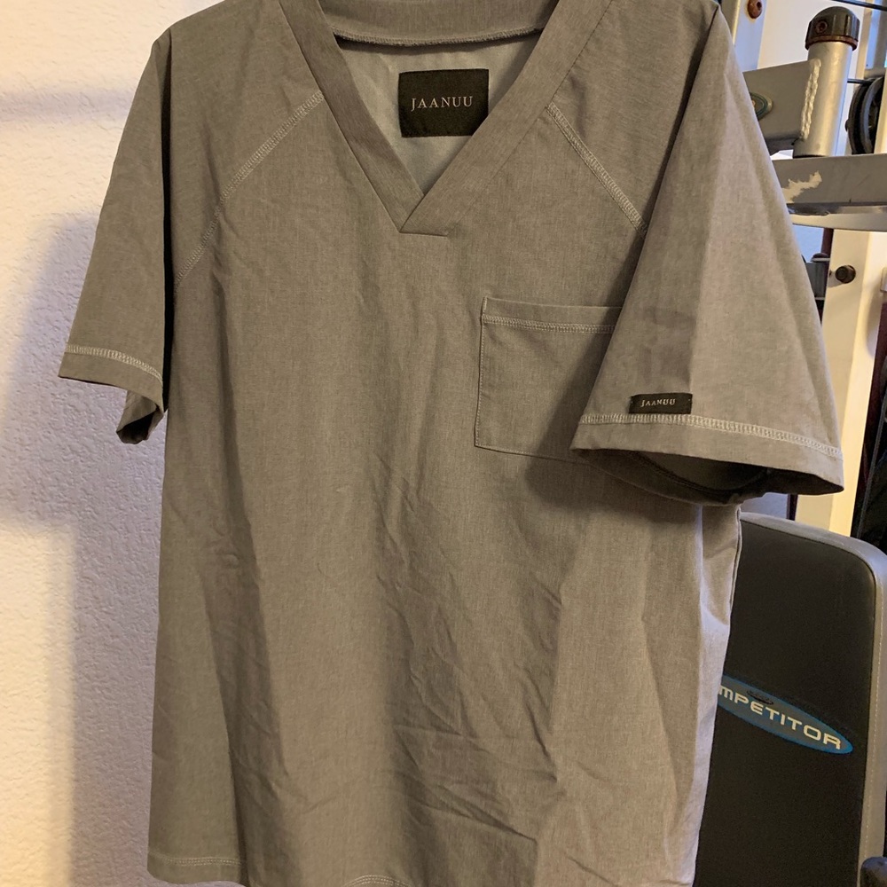 Jaanuu Men’s V-Neck Raglan Scrubs LARGE - GRAPHITE